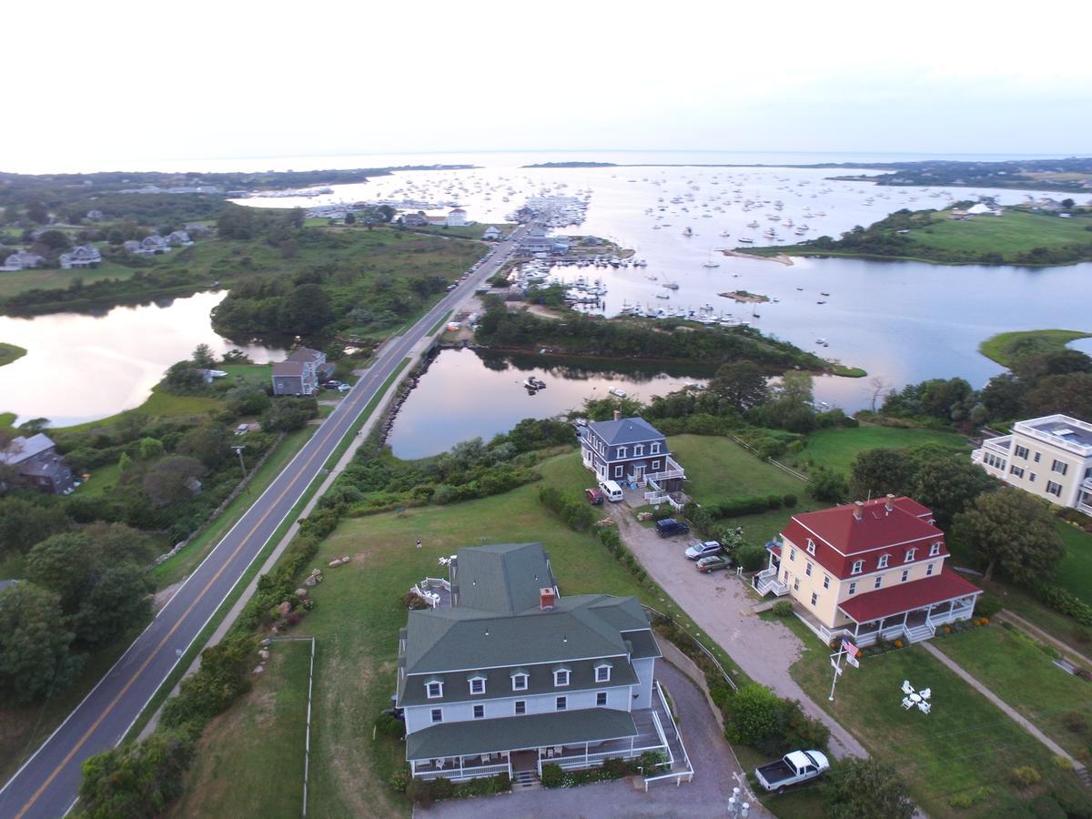 Payne'S Harbor View Inn New Shoreham Exterior photo